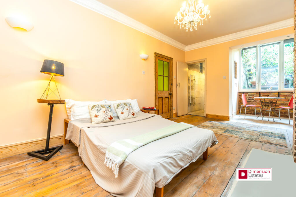 2 bed 1st Floor Flat for rent in London. From Dimension Estates - London