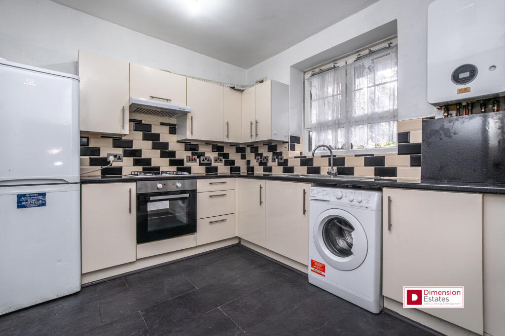 3 bed 1st Floor Flat for rent in London. From Dimension Estates - London 3 bed 1st Floor Flat for rent in London. From Dimension Estates - London