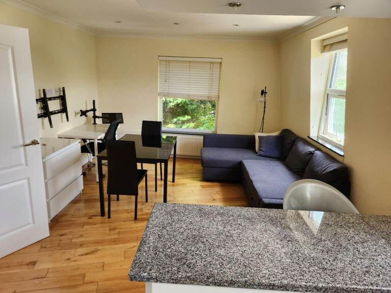 1 bed 1st Floor Flat for rent in Hornsey. From Dimension Estates - London
