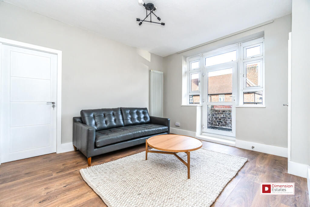 3 bed 1st Floor Flat for rent in London. From Dimension Estates - London