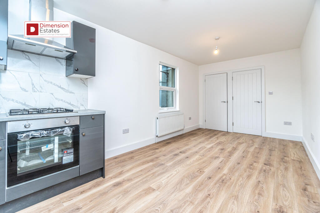 3 bed 1st Floor Flat for rent in Hackney. From Dimension Estates - London 3 bed 1st Floor Flat for rent in Hackney. From Dimension Estates - London