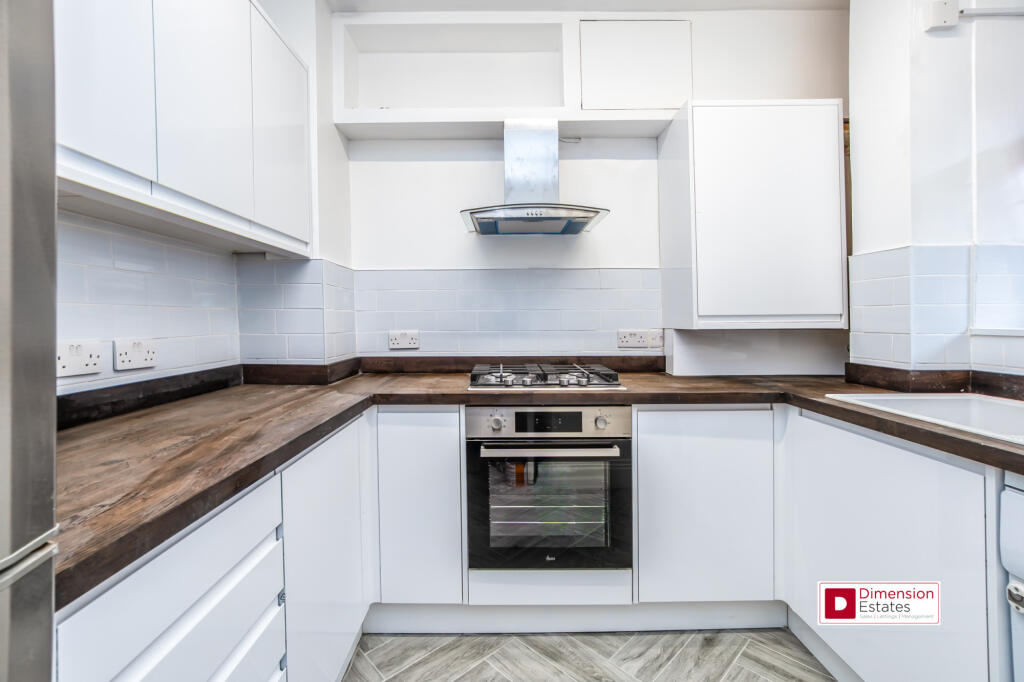 3 bed 1st Floor Flat for rent in Hackney. From Dimension Estates - London 3 bed 1st Floor Flat for rent in Hackney. From Dimension Estates - London