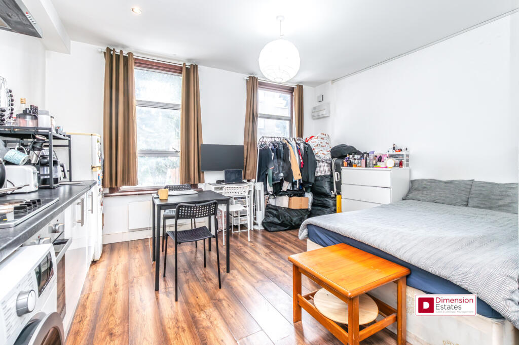 4 bed Studio for rent in Stepney. From Dimension Estates - London