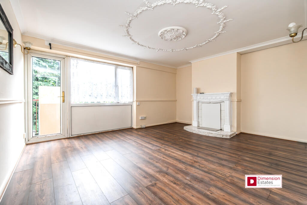 3 bed Annexe for rent in London. From Dimension Estates - London