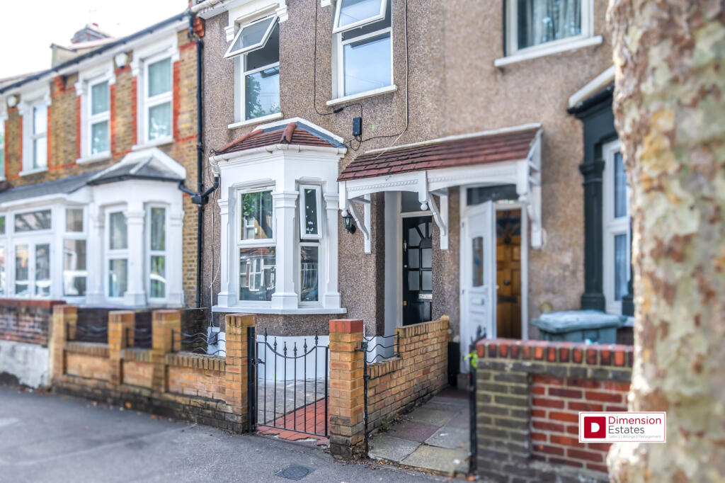 4 bed Mid Terraced House for rent in London. From Dimension Estates - London 4 bed Mid Terraced House for rent in London. From Dimension Estates - London