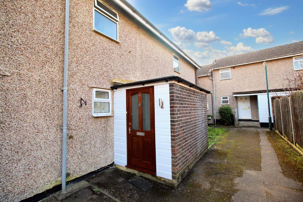 5 bed Detached for rent in Guildford. From Cobbles Estate Agents - Guildford