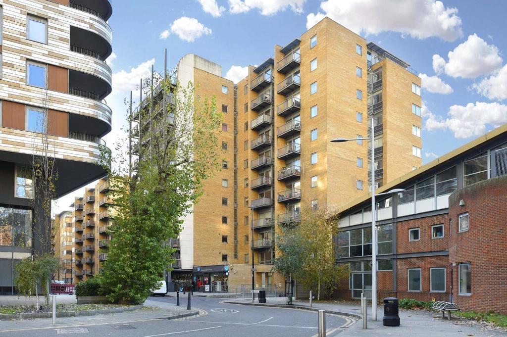 1 bed 1st Floor Flat for rent in Poplar. From Docklands Prestige Residential - London