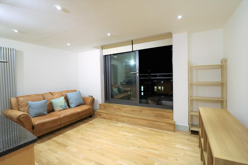 2 bed 1st Floor Flat for rent in Poplar. From Docklands Prestige Residential - London 2 bed 1st Floor Flat for rent in Poplar. From Docklands Prestige Residential - London