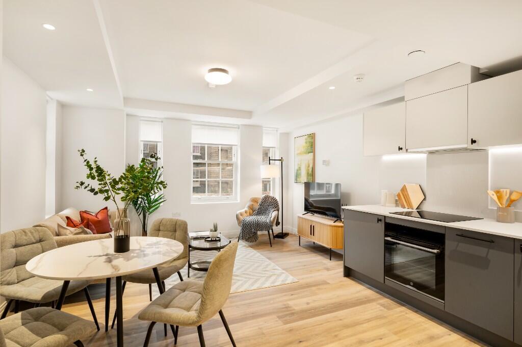 1 bed 1st Floor Flat for rent in London. From Dolphin Square Ltd