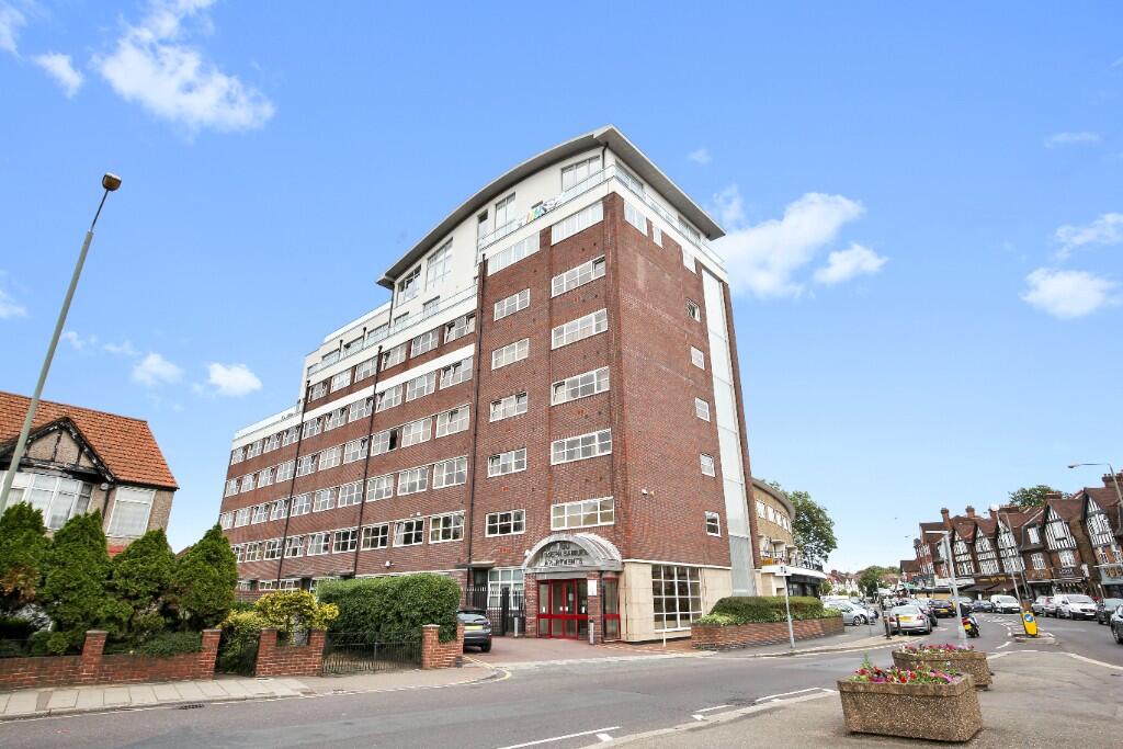 1 bed Apartment for rent in Beckenham. From Domovoi Management Ltd - London 1 bed Apartment for rent in Beckenham. From Domovoi Management Ltd - London