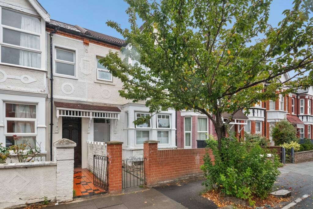 2 bed 1st Floor Flat for rent in Brentford. From Doyle Sales & Lettings - Hanwell