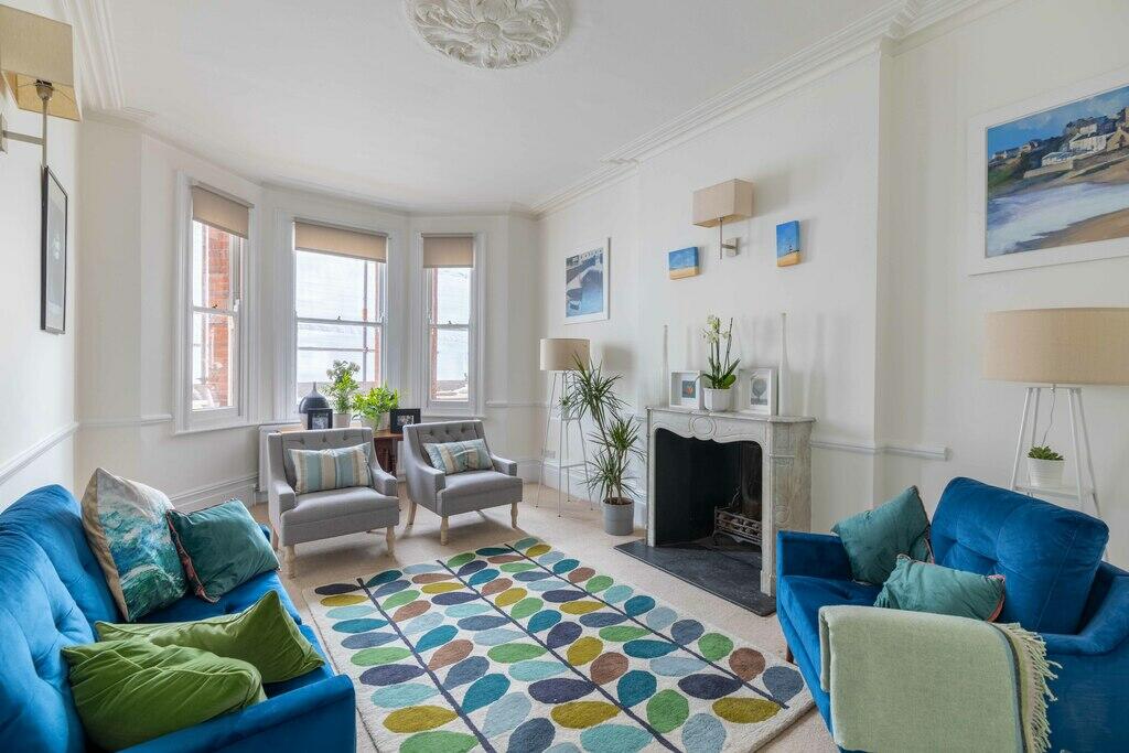 2 bed Apartment for rent in Chelsea. From Draker