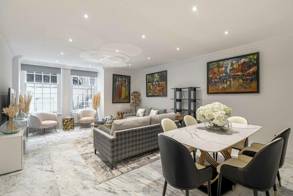 3 bed Apartment for rent in Chelsea. From Draker