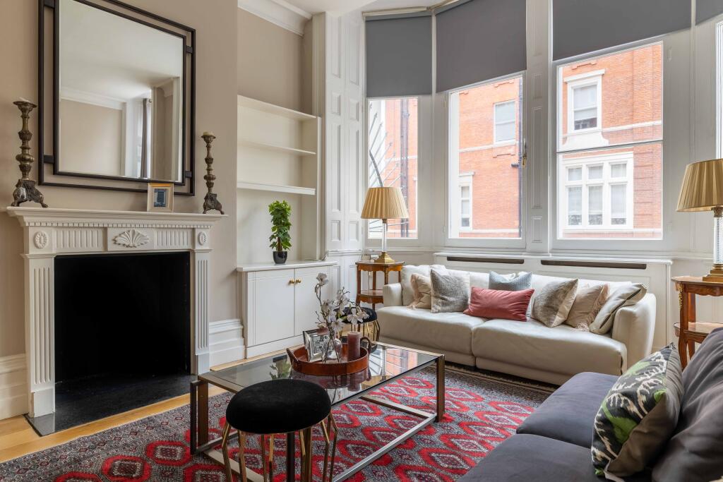 2 bed 1st Floor Flat for rent in London. From Draker