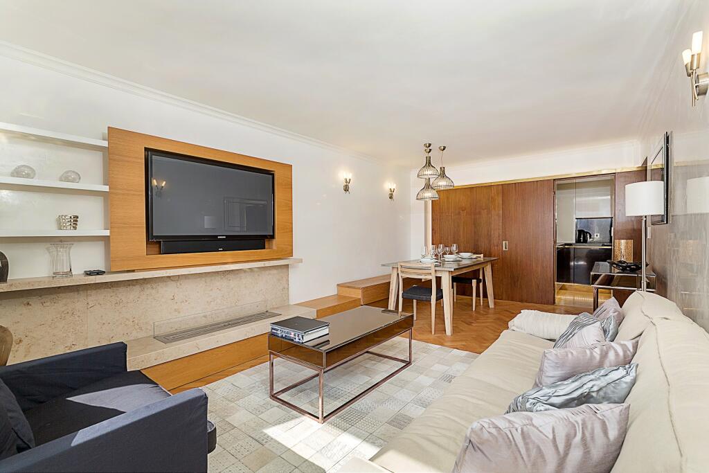 2 bed 1st Floor Flat for rent in London. From Draker 2 bed 1st Floor Flat for rent in London. From Draker