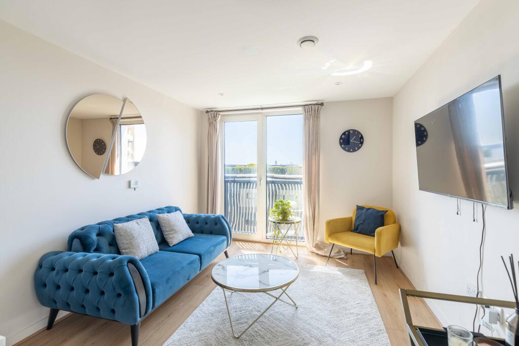 1 bed 1st Floor Flat for rent in London. From Draker
