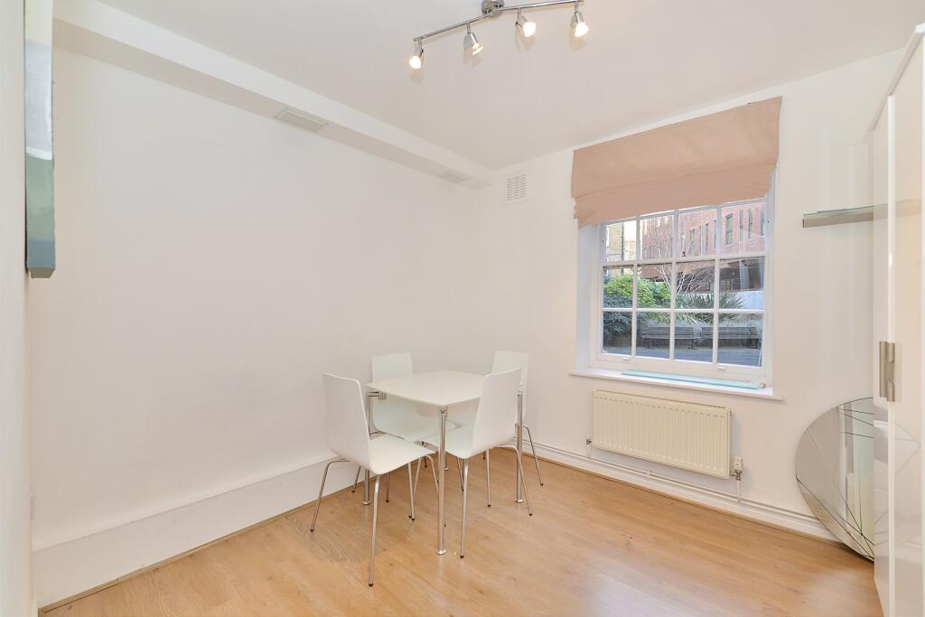 1 bed 1st Floor Flat for rent in London. From Draker