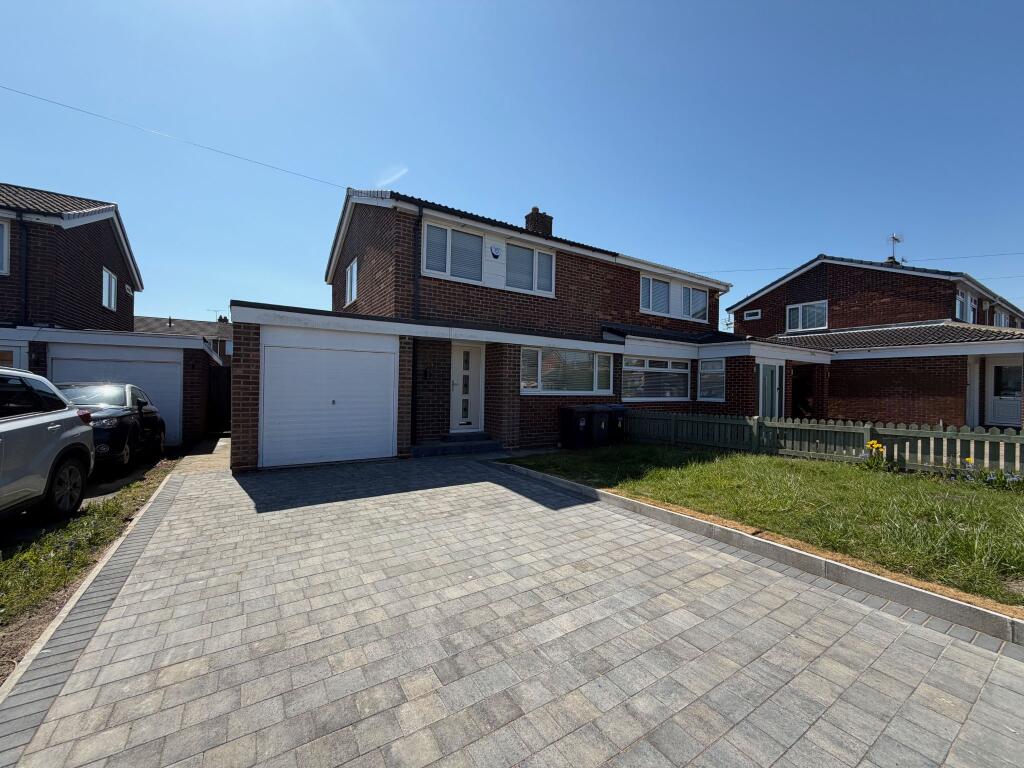 3 bed Semi Detached for rent in Ouston. From Copeland Residential - Chester Le Street