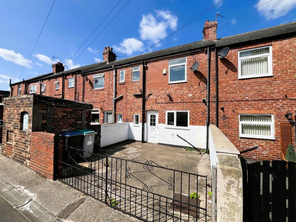 2 bed Mid Terraced House for rent in Durham. From Copeland Residential - Chester Le Street