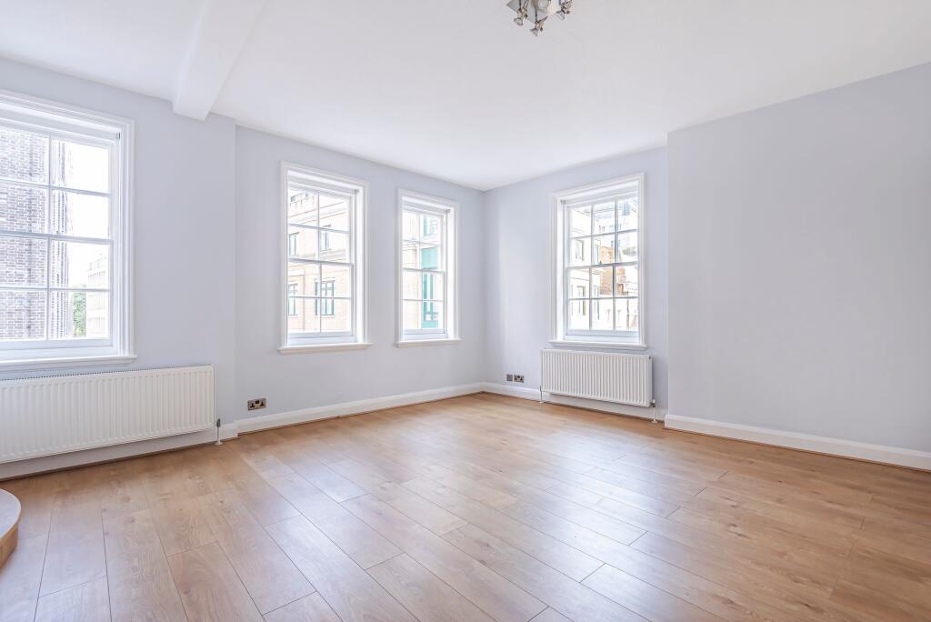 4 bed 1st Floor Flat for rent in Westminster. From Drury Estates - London