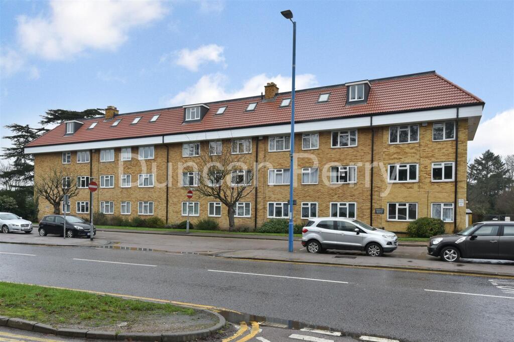 1 bed Apartment for rent in Potters Bar. From Duncan Perry Estate Agents - Potters Bar