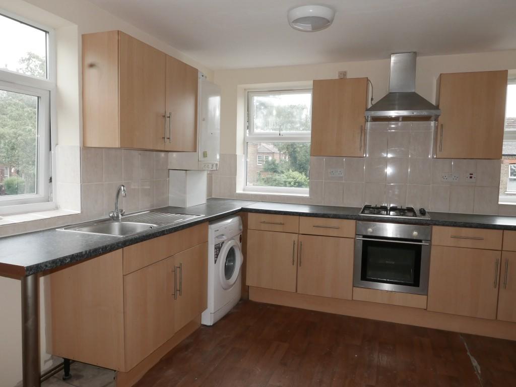 1 bed Flat for rent in London. From Dwelling Solutions - Ilford