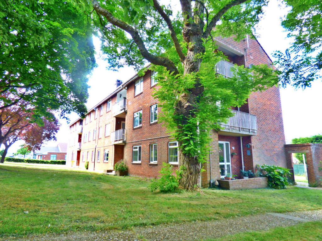 2 bed 1st Floor Flat for rent in Longham. From Corbin & Co - Bournemouth
