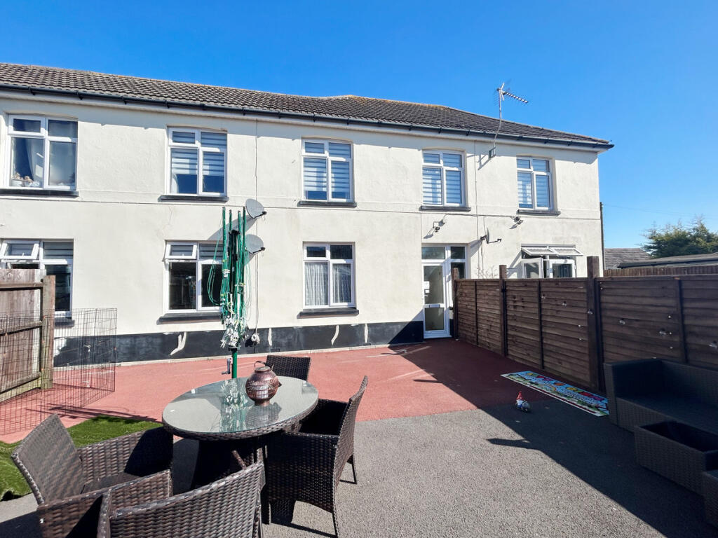 1 bed 1st Floor Flat for rent in Bournemouth. From Corbin & Co - Bournemouth