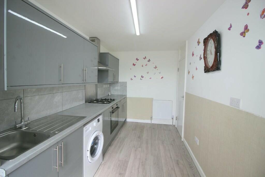 2 bed Flat for rent in London. From Easy Estates - UK Ltd - London