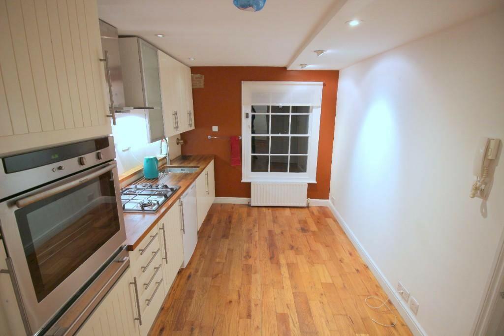 2 bed Flat for rent in London. From Easy Estates - UK Ltd - London