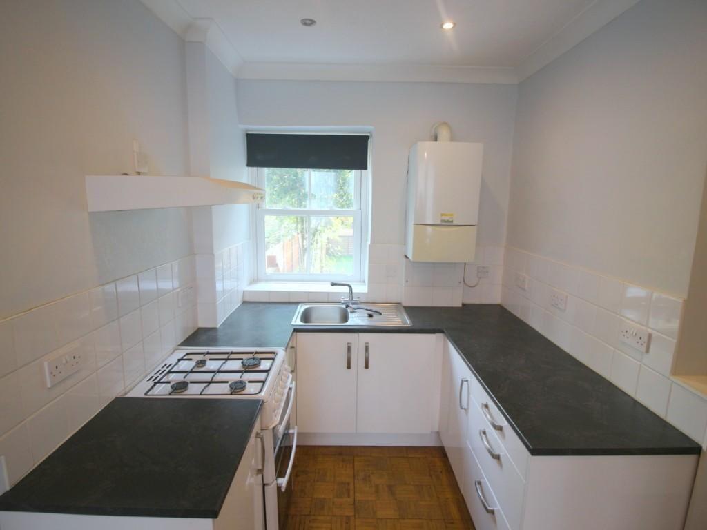 2 bed 1st Floor Flat for rent in London. From Easy Estates - UK Ltd - London
