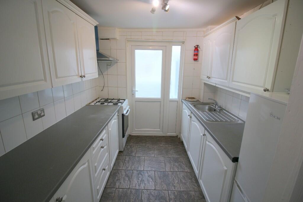 3 bed Mid Terraced House for rent in West Ham. From Easy Estates - UK Ltd - London 3 bed Mid Terraced House for rent in West Ham. From Easy Estates - UK Ltd - London