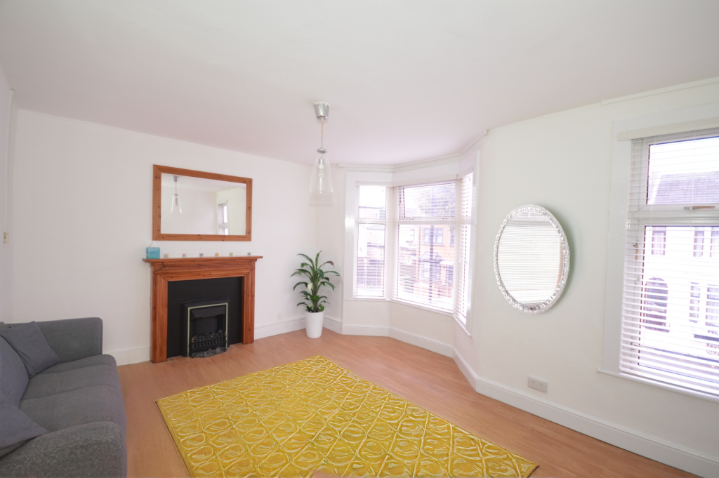 1 bed 1st Floor Flat for rent in East Ham. From Easymove - London
