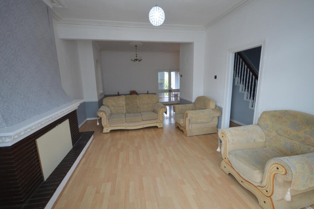 3 bed Detached for rent in East Ham. From Easymove - London - Sales 3 bed Detached for rent in East Ham. From Easymove - London - Sales
