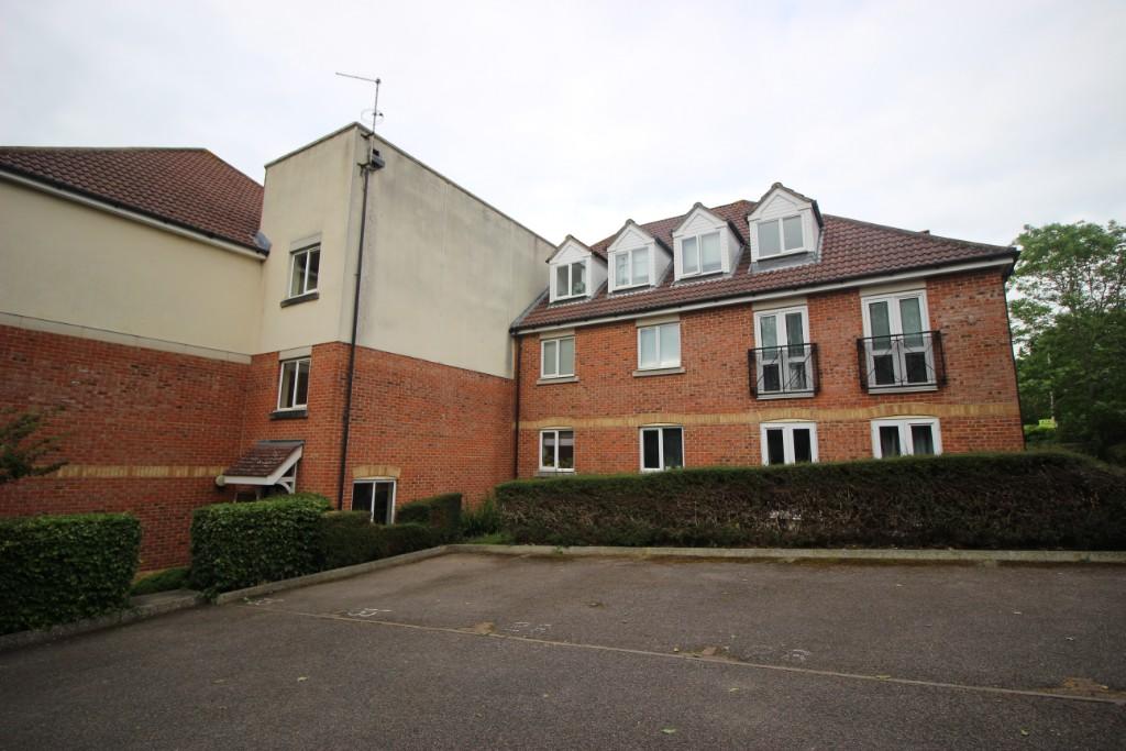 2 bed Apartment for rent in Redhill. From Corbyn and Co - Redhill 2 bed Apartment for rent in Redhill. From Corbyn and Co - Redhill