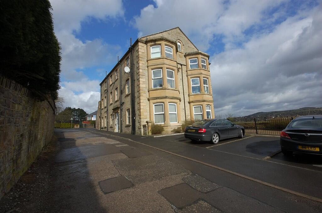 1 bed Apartment for rent in Marple. From Country Holmes - Glossop