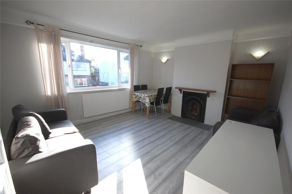 2 bed Apartment for rent in Finchley. From Ellis & Co