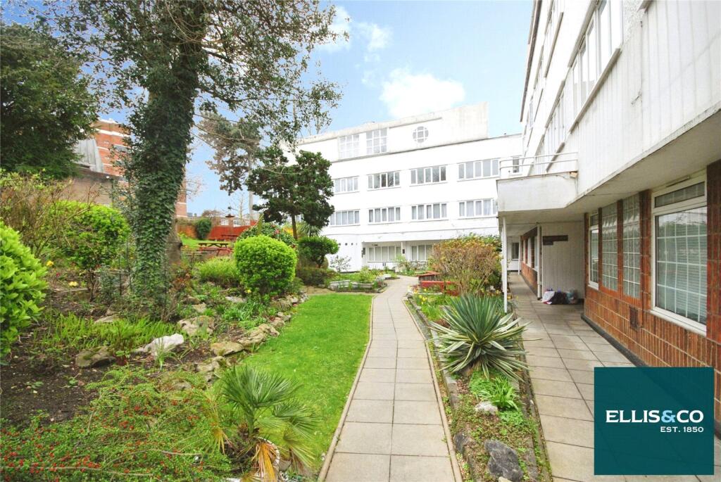2 bed Apartment for rent in Hendon. From Ellis & Co - Finchley 2 bed Apartment for rent in Hendon. From Ellis & Co - Finchley