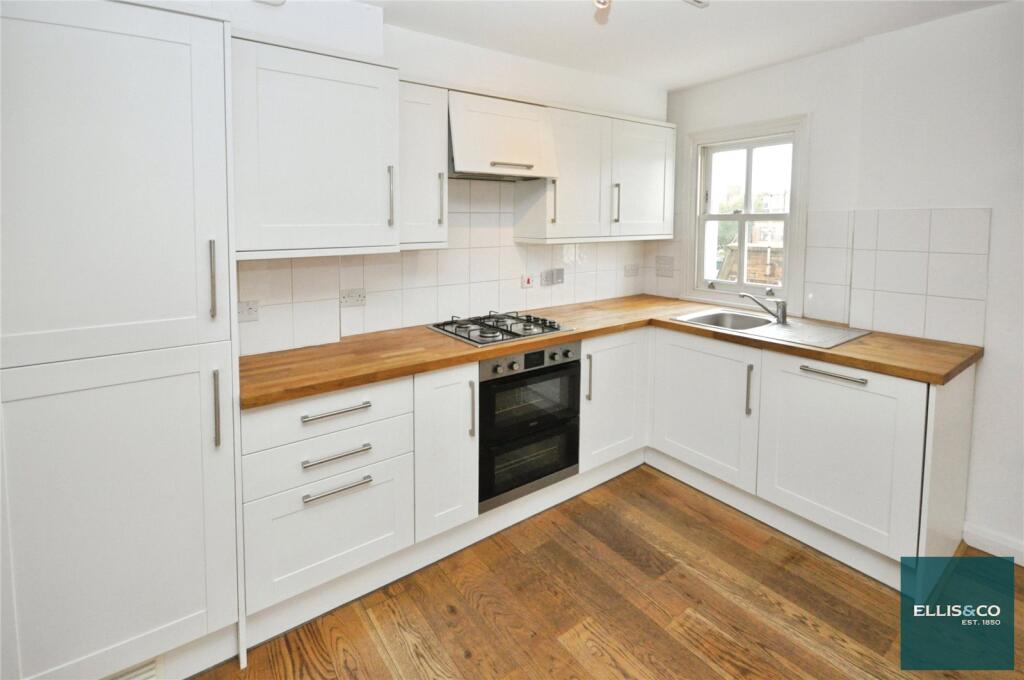 2 bed Apartment for rent in Friern Barnet. From Ellis & Co - Finchley