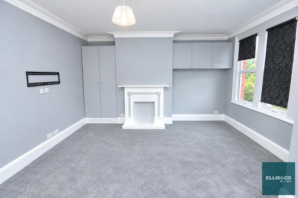3 bed Apartment for rent in Finchley. From Ellis & Co - Finchley