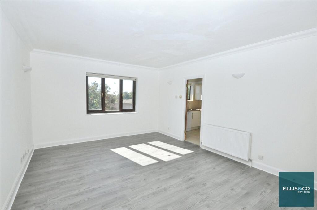2 bed Apartment for rent in Hendon. From Ellis & Co - Finchley