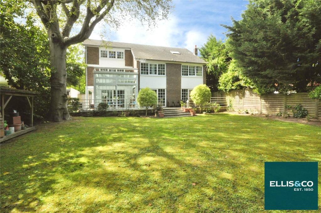 5 bed Detached for rent in Hampstead. From Ellis & Co - Finchley