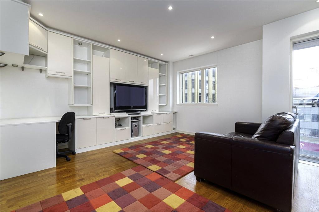 2 bed Apartment for rent in London. From Ellis & Co