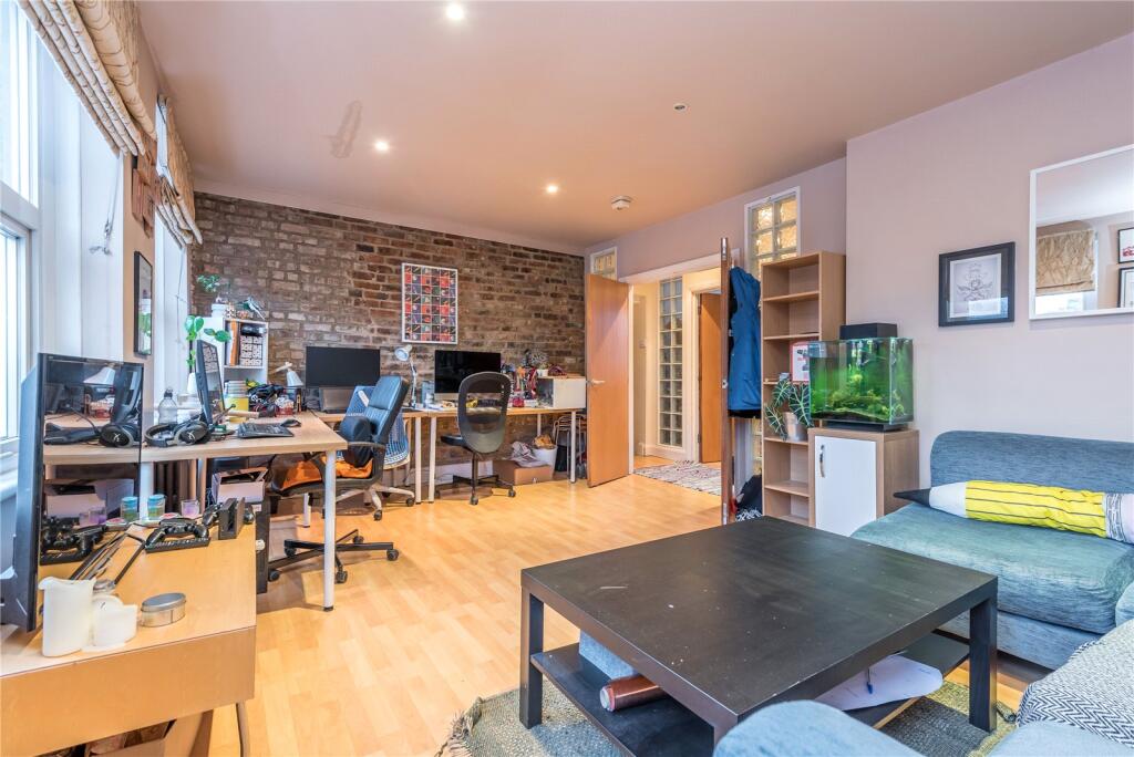 2 bed Apartment for rent in Islington. From Ellis & Co - Islington
