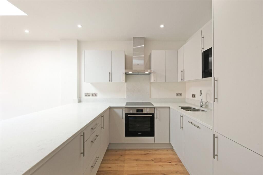 1 bed Apartment for rent in Crews Hill. From Ellis & Co 1 bed Apartment for rent in Crews Hill. From Ellis & Co