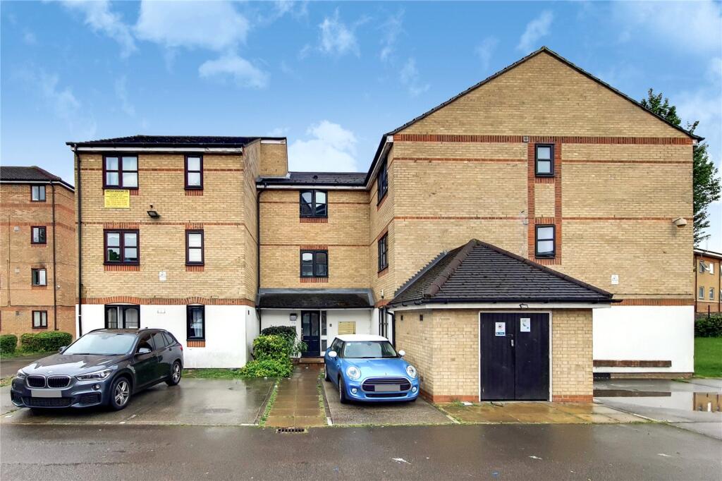 1 bed Apartment for rent in London. From Ellis & Co