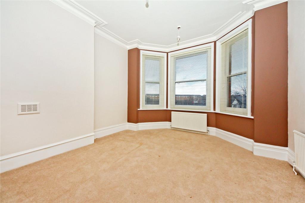 2 bed Apartment for rent in Willesden. From Ellis & Co
