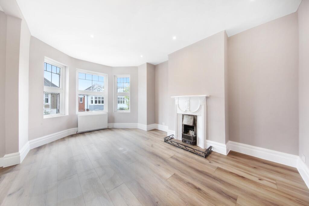 2 bed Apartment for rent in Willesden. From Ellis & Co - Willesden Green