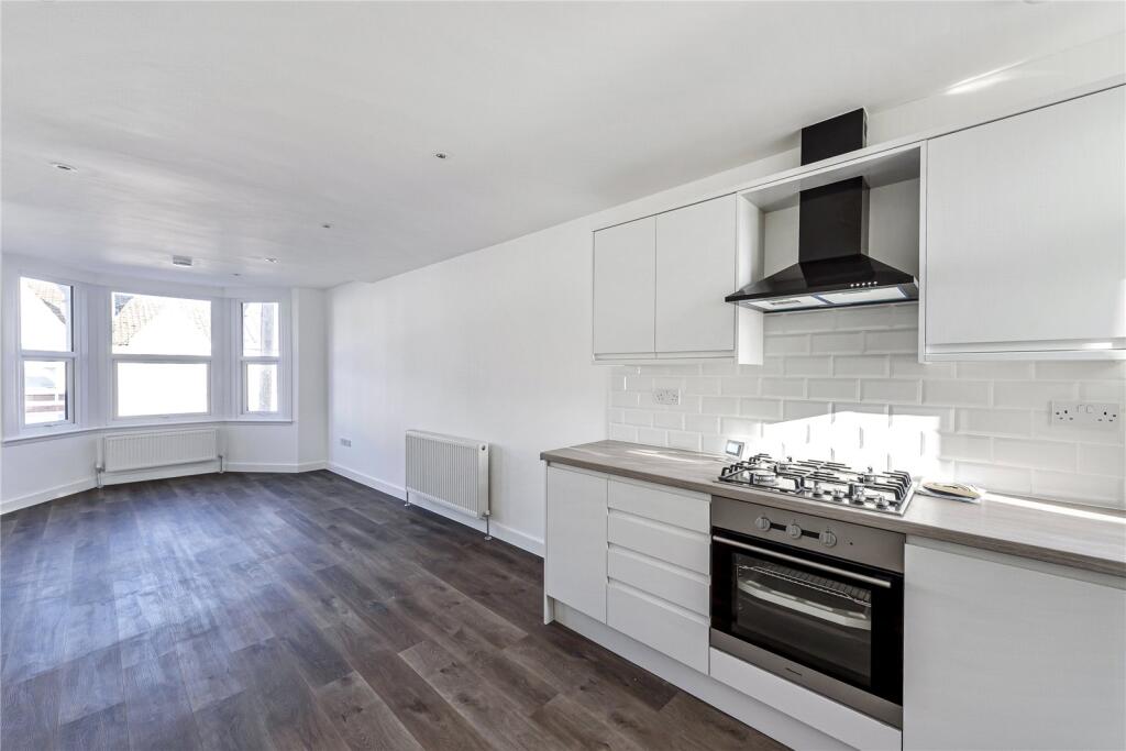 2 bed Apartment for rent in London. From Ellis & Co - Willesden Green