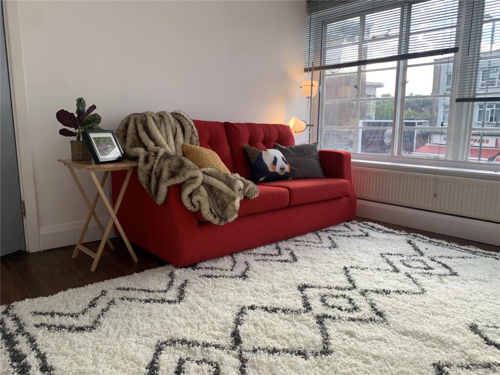 2 bed Apartment for rent in London. From Ellis & Co - Bounds Green 2 bed Apartment for rent in London. From Ellis & Co - Bounds Green